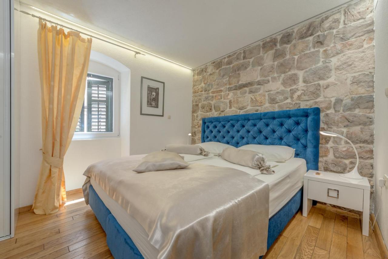 Guesthouse Imperator Split Bagian luar foto