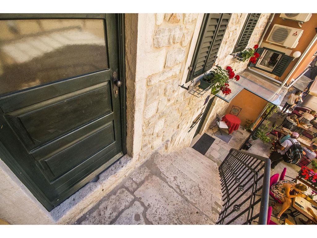 Guesthouse Imperator Split Bagian luar foto
