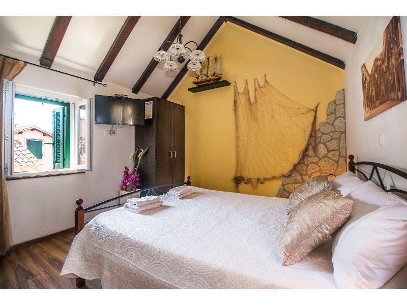 Guesthouse Imperator Split Bagian luar foto