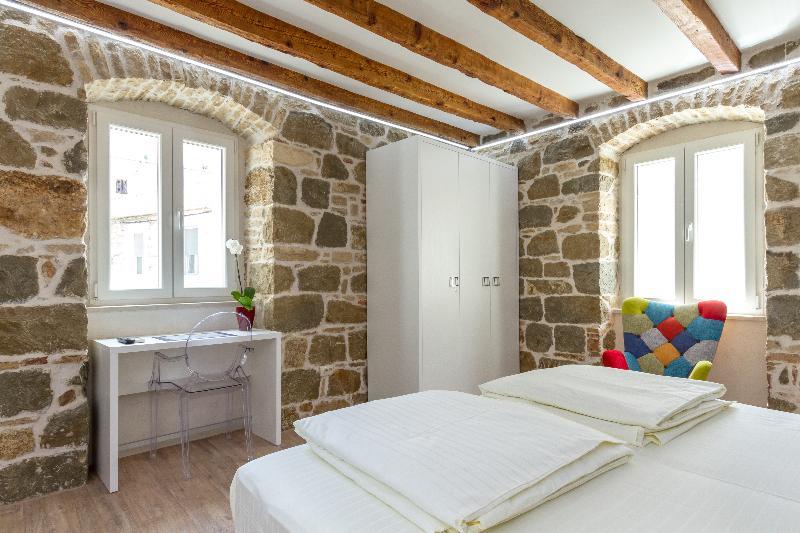 Guesthouse Imperator Split Bagian luar foto
