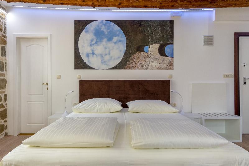 Guesthouse Imperator Split Bagian luar foto