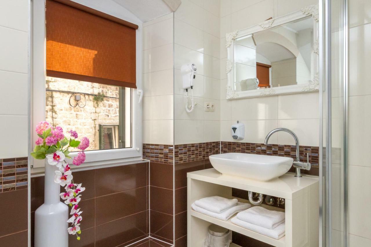Guesthouse Imperator Split Bagian luar foto
