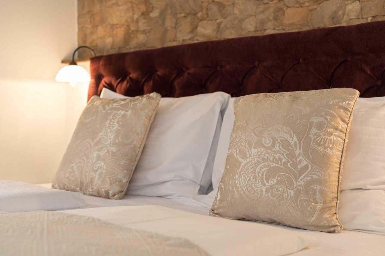 Guesthouse Imperator Split Bagian luar foto