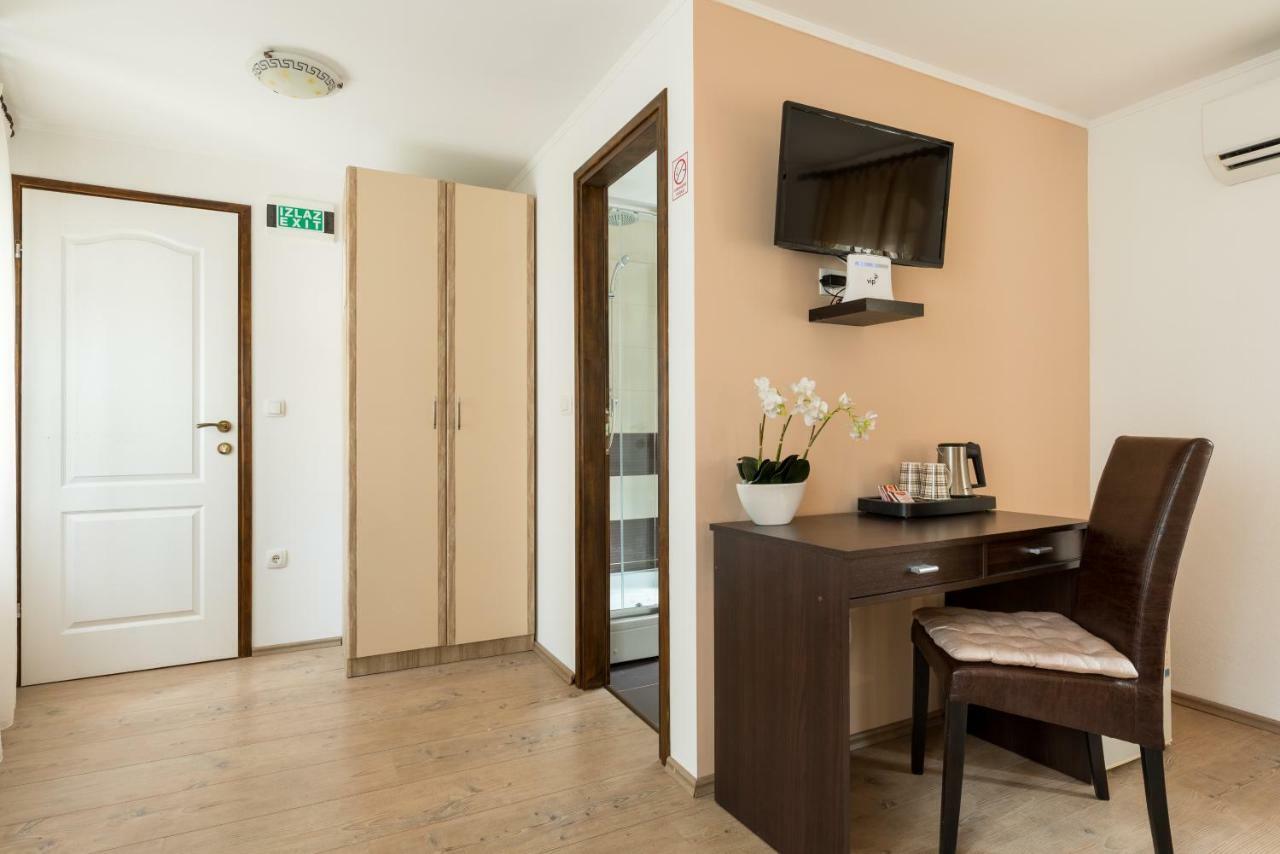 Guesthouse Imperator Split Bagian luar foto